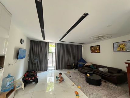 Bán nhà hẻm Linh Chiểu đường 17, ngang 6m, gần Đại học Ngân hàng, giá 9.8 tỷ